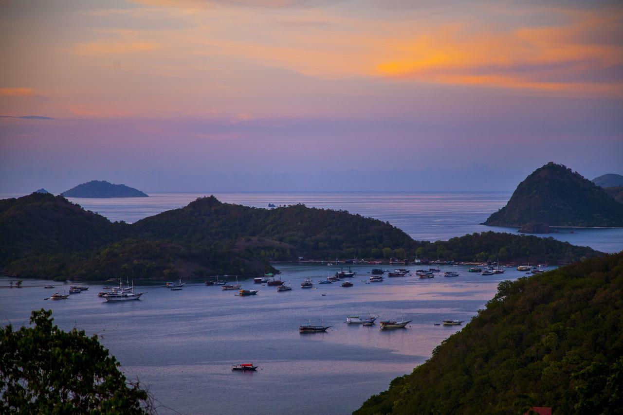 Eco Tree O'Tel Hotel Labuan Bajo Exterior photo